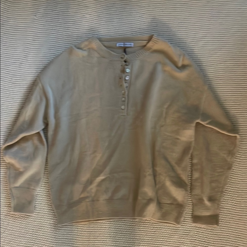Women’s Tan Sweater
